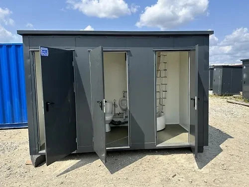 Sanitärcontainer mit 3 Kabinen (Ref: S2107)